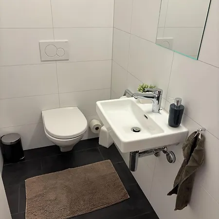 Seenaehe 300 Meter 126 Qm Wohnflaeche 6 Betten Appartement
