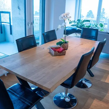 Apartament Seenaehe 300 Meter 126 Qm Wohnflaeche 6 Betten