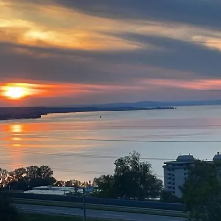 Seenaehe 300 Meter 126 Qm Wohnflaeche 6 Betten Apartament