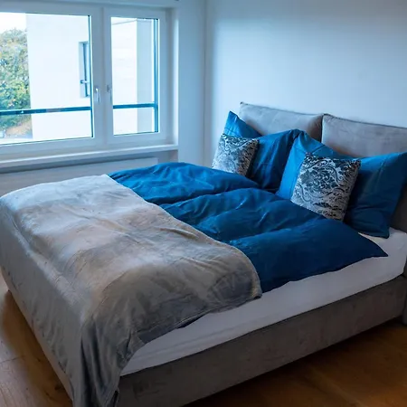 Seenaehe 300 Meter 126 Qm Wohnflaeche 6 Betten Appartement *