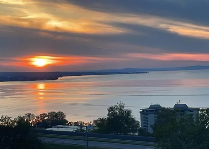 Seenaehe 300 Meter 126 Qm Wohnflaeche 6 Betten Appartement