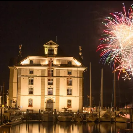 Seenaehe 300 Meter 126 Qm Wohnflaeche 6 Betten * Rorschacherberg